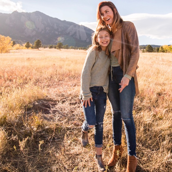 Meet your Posher, Mackenzie - Picture 2 of 4